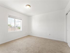 12076 S Broadway, Los Angeles CA 90061