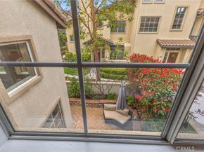 44 Tierra Montanosa, Rancho Santa Margarita CA 92688
