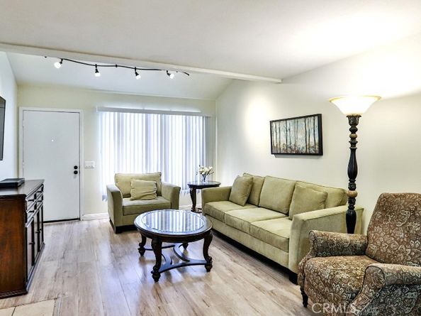 3538 Bottlebrush, West Covina CA 91792