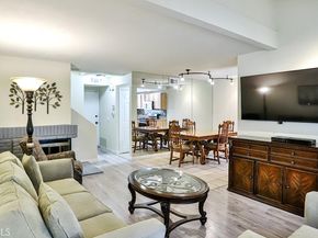 3538 Bottlebrush, West Covina CA 91792