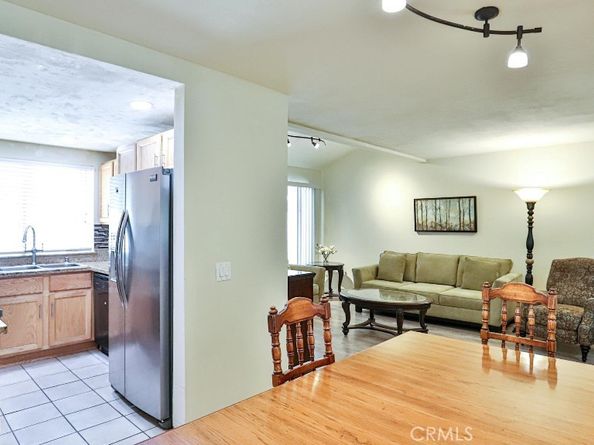 3538 Bottlebrush, West Covina CA 91792