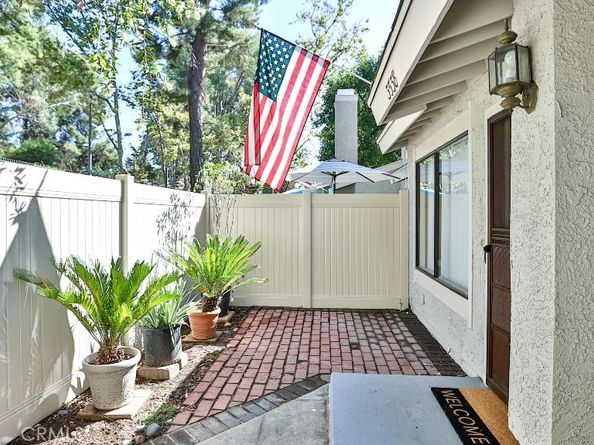 3538 Bottlebrush, West Covina CA 91792