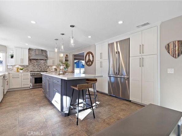 25252 Calero Avenue, Laguna Hills CA 92653