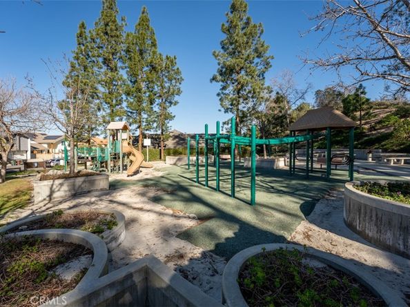 25252 Calero Avenue, Laguna Hills CA 92653