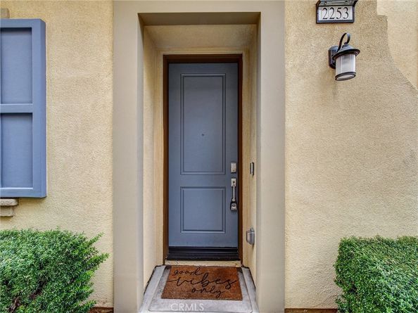 2253 Apple Court, Upland CA 91786