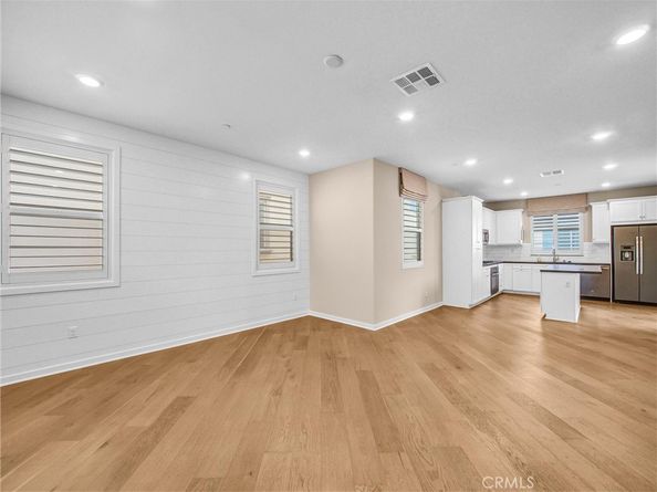 2253 Apple Court, Upland CA 91786