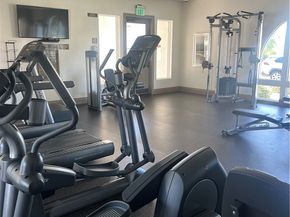 2253 Apple Court, Upland CA 91786