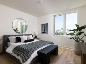 414 Main Street 330, Huntington Beach CA 92648