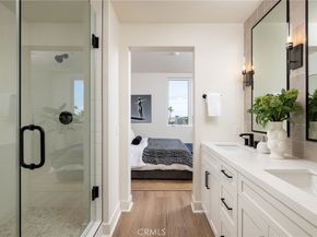 414 Main Street 330, Huntington Beach CA 92648