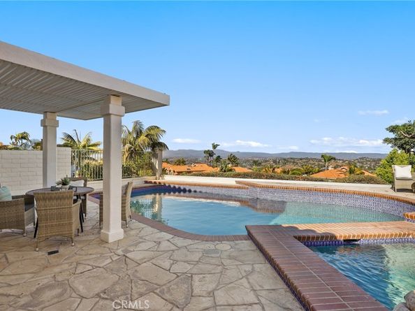 30352 Anamonte, Laguna Niguel CA 92677
