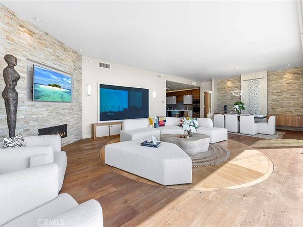 3355 Alta Laguna Boulevard, Laguna Beach CA 92651