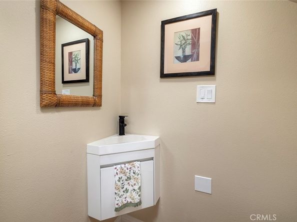 4006 Aladdin Drive, Huntington Beach CA 92649
