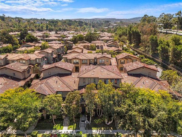 108 Jadestone, Irvine CA 92603