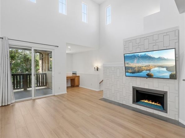 108 Jadestone, Irvine CA 92603