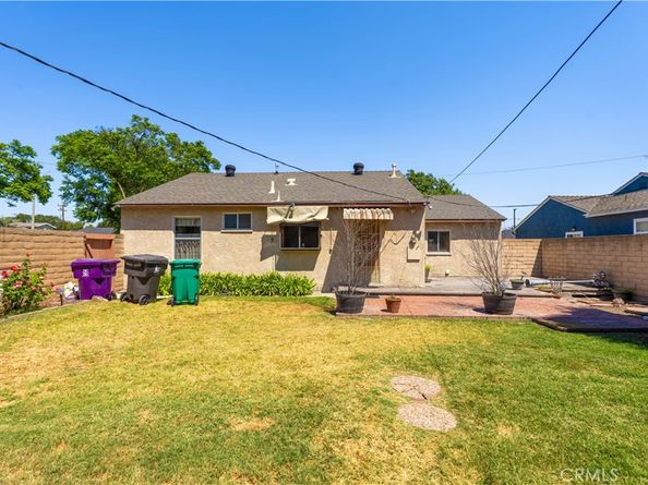 2125 Lomina Avenue, Long Beach CA 90815
