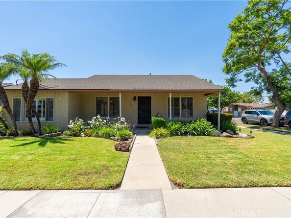 2125 Lomina Avenue, Long Beach CA 90815