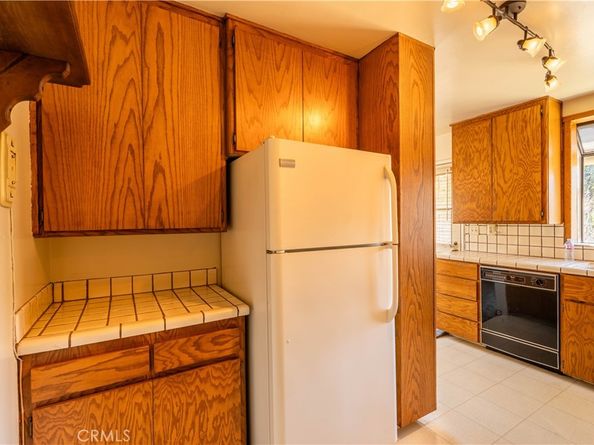 2125 Lomina Avenue, Long Beach CA 90815
