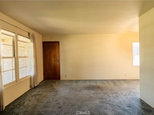 2125 Lomina Avenue, Long Beach CA 90815