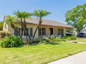 2125 Lomina Avenue, Long Beach CA 90815