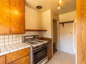 2125 Lomina Avenue, Long Beach CA 90815