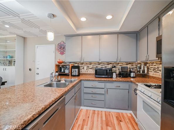 134 Tangerine, Irvine CA 92618