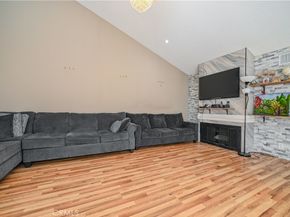 134 Tangerine, Irvine CA 92618