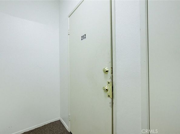 525 S Berendo Street 212, Los Angeles CA 90020
