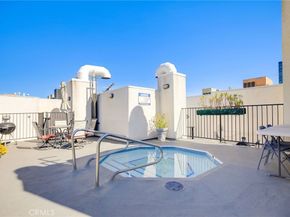 525 S Berendo Street 212, Los Angeles CA 90020