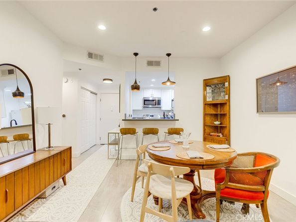525 S Berendo Street 212, Los Angeles CA 90020