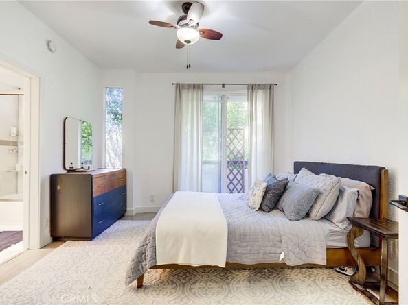 525 S Berendo Street 212, Los Angeles CA 90020
