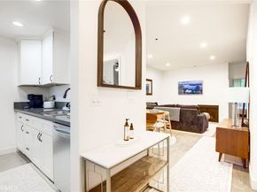 525 S Berendo Street 212, Los Angeles CA 90020