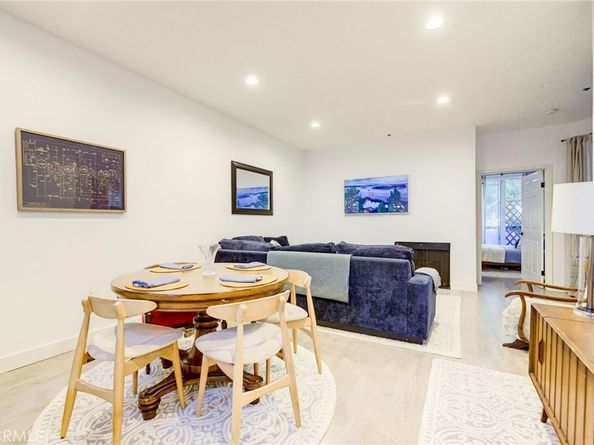 525 S Berendo Street 212, Los Angeles CA 90020