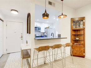 525 S Berendo Street 212, Los Angeles CA 90020