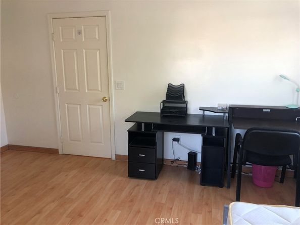 1276 W 22nd Street, Los Angeles CA 90007