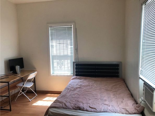 1276 W 22nd Street, Los Angeles CA 90007
