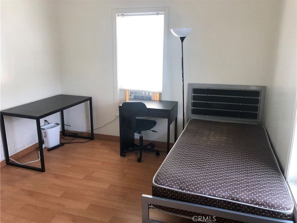 1276 W 22nd Street, Los Angeles CA 90007