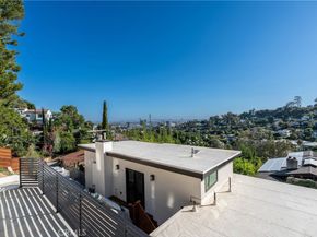 2648 Rutherford Dr, Los Angeles CA 90068