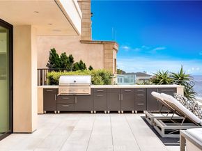 18 Lagunita Drive, Laguna Beach CA 92651