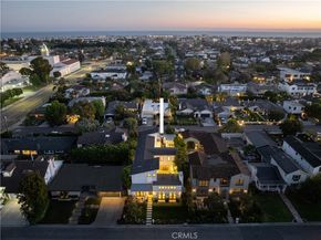 2217 Laurel Place, Newport Beach CA 92663