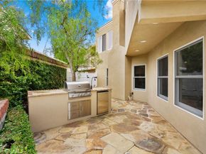 9 Rue Cannes, Newport Beach CA 92660