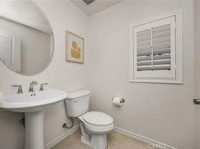 4750 Holly Avenue, Long Beach CA 90805