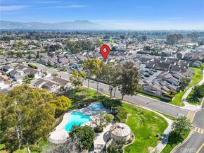 48 Wetstone #39, Irvine CA 92604