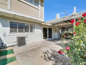 48 Wetstone #39, Irvine CA 92604