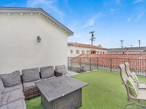1320 W Balboa Boulevard, Newport Beach CA 92661
