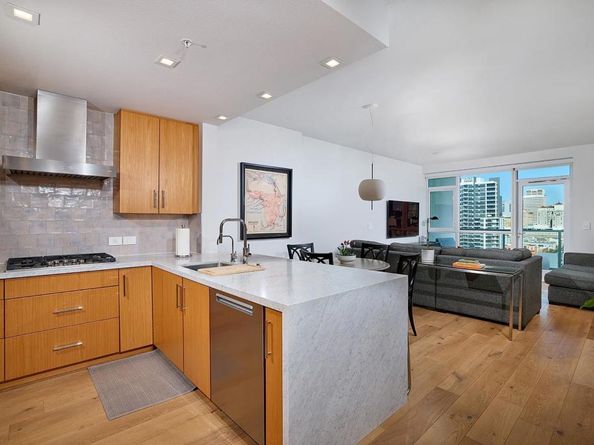325 7th 1501, San Diego CA 92101