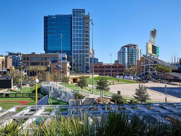 325 7th 1501, San Diego CA 92101