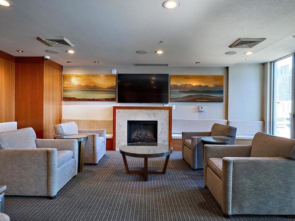 325 7th 1501, San Diego CA 92101