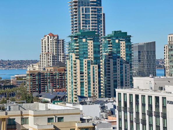 325 7th 1501, San Diego CA 92101