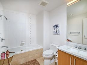 325 7th 1501, San Diego CA 92101