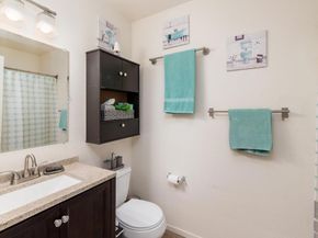4241 Mesa Vista Way 4, Oceanside CA 92057
